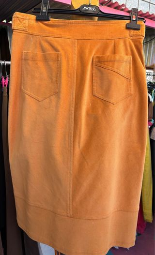 Falda de pana naranja African Blue nueva