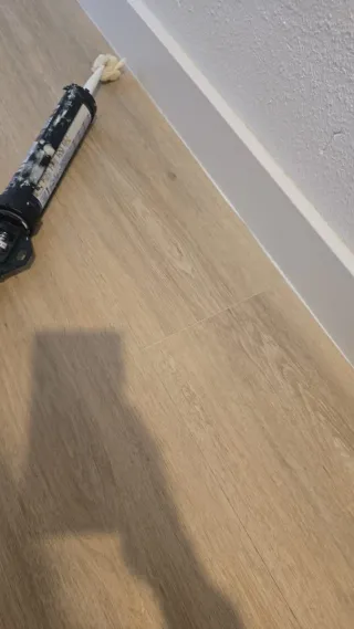 Instalación de suelo de madera flotante PVC