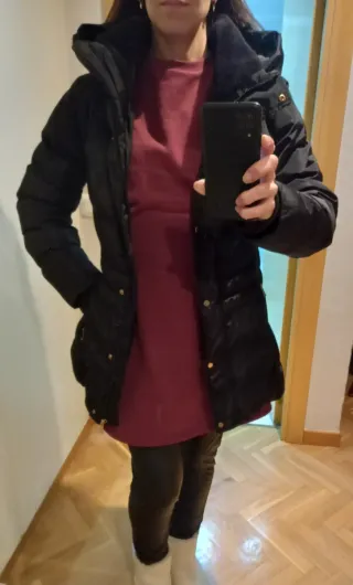 Abrigo acolchado cuello pelo y capucha