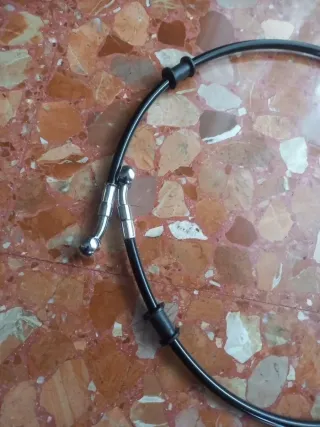 Latiguillo freno moto 1 metro largo.