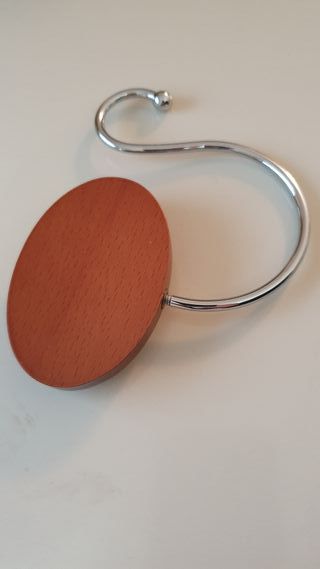 Gancio Portaborse con supporto in legno e silver