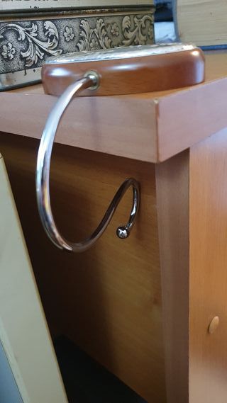 Gancio Portaborse con supporto in legno e silver