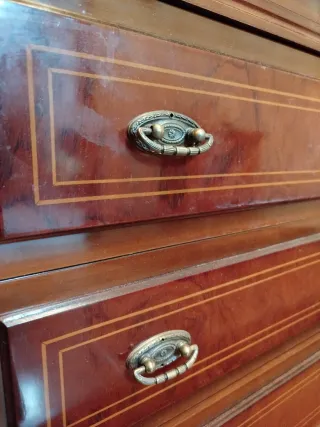 Cómoda de madera 105x90