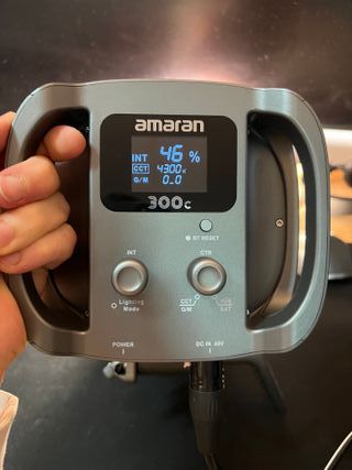 Amaran 300c - Luz Full RGB