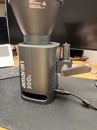 Amaran 300c - Luz Full RGB