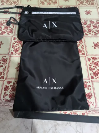 Neceser Armani Exchange AX Negro