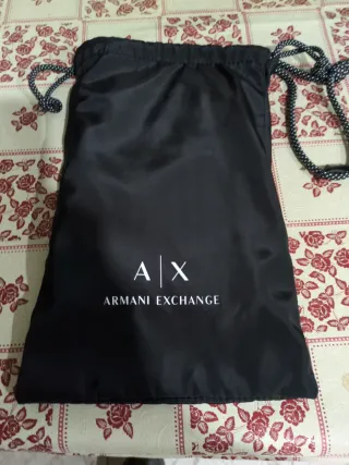 Neceser Armani Exchange AX Negro