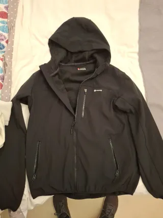 Chaqueta polar montaña negra