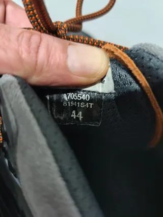 Botas Quechua SH Trek 100M