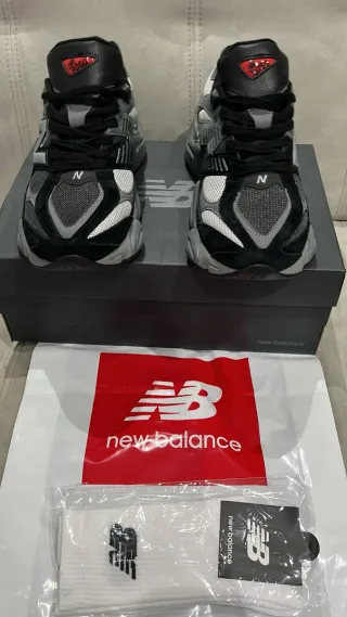 New Balance U9060 BLK EU 43 Nuove