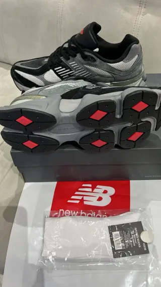 New Balance U9060 BLK EU 43 Nuove