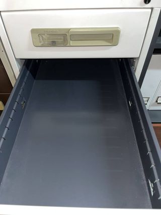 ARCHIVADOR METÁLICO