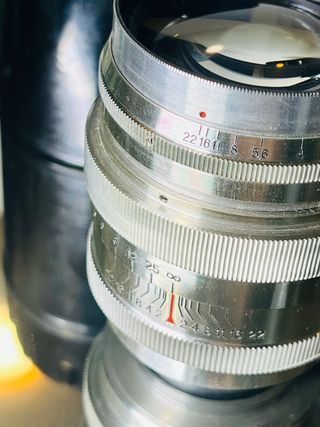 Jupiter-9 LTM Leica 85mm f/2.0