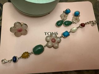 Conjunto Tous Blossomy Flores y Piedras