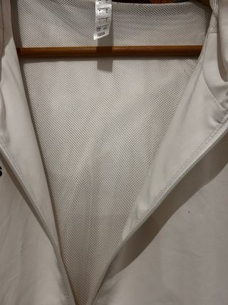 Chaqueta Adidas Blanca con Capucha