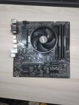 Scheda Madre ASUS Gaming + RYZEN 5 + 24GB 3200Mhz