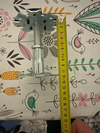 Soporte plots suelo técnico ajustable