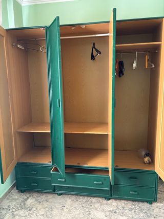 Armario dormitorio mimbre verde