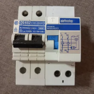 Interruttore magnetotermico differenziale DS652