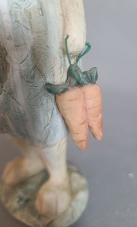 Figura Conejo Granjero Pintada a Mano