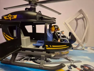 Helicóptero Playmobil City Action