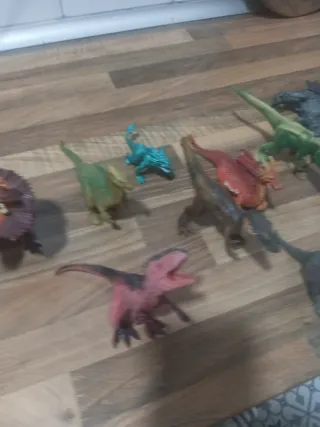Colección 12 dinosaurios de juguete
