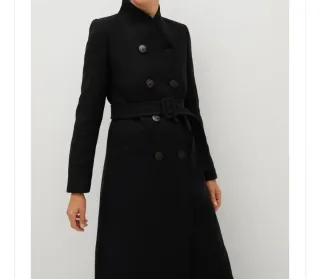 Abrigo de lana negro