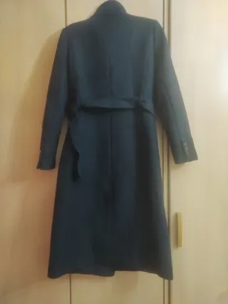 Abrigo de lana negro