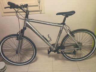 Bicicleta de montaña GT 2600