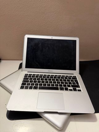 2 Portatil MacBook