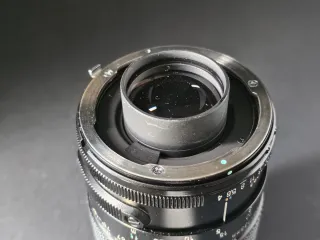 Tamron SP 28-135mm f/4-4.5 Objetivo