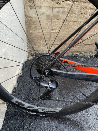 Bicicleta de carretera de carbono