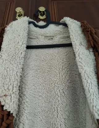 Abrigo antelina borreguito flecos