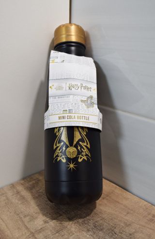 BOTELLA DE ACERO INOXIDABLE CON ESCUDO DE HOGWARTS