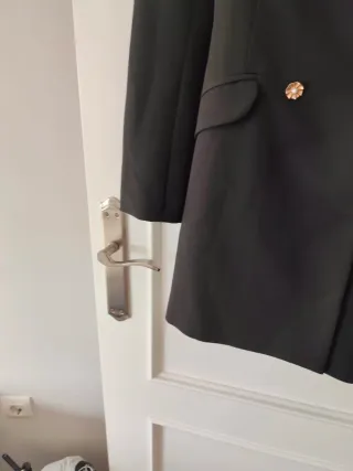 Vestido de fiesta negro botones dorados Talla XS