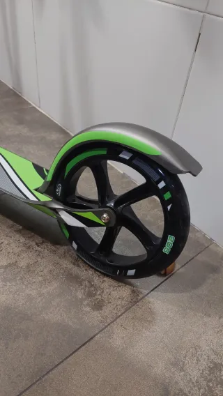 Patinete HUDORA BigWheel 205