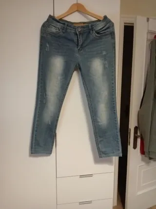 Conjunto 2 chalecos y 1 vaquero Talla L