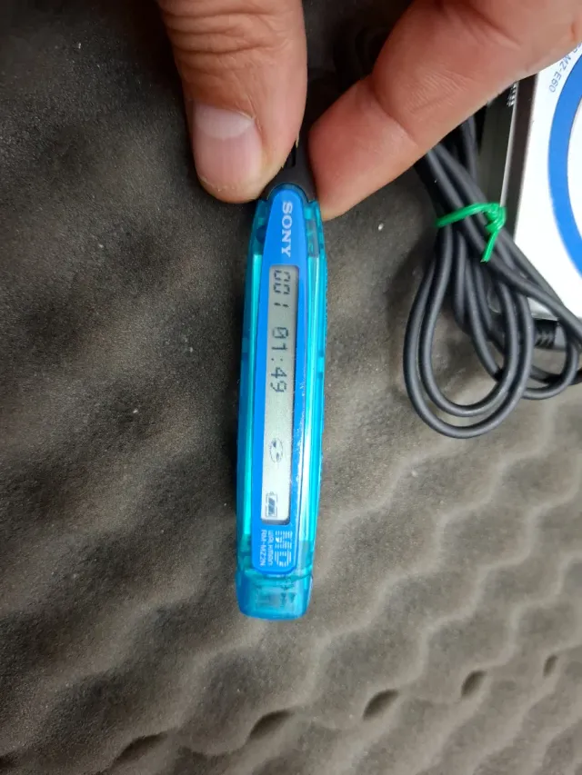 Sony MZ-E60 Walkman MD Digital Mega Bass