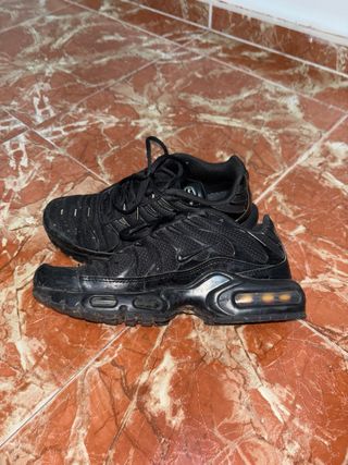 Zapatillas Nike TN Negras