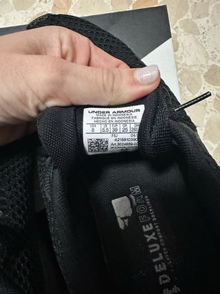 Zapatillas Under Armour Negras