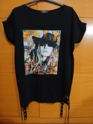 Camiseta Brigitte Bardot Negra talla L