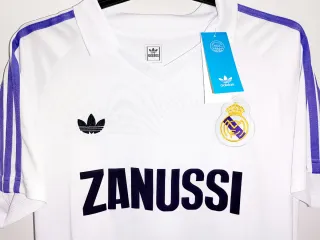 Camisa Real Madrid Santillana