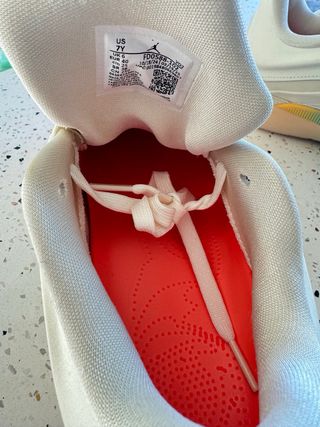 Zapatillas Jordan Zion 4 Beige Multicolor