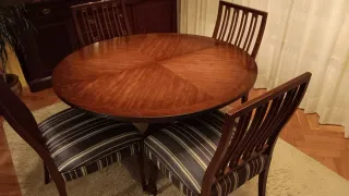 Comedor Caoba Extensible