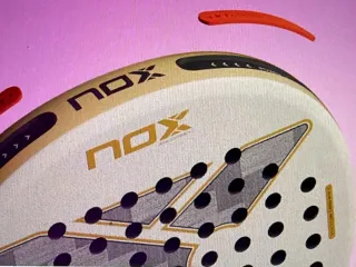 Pala de pádel Nox AT10 Luxury Genius 12k Alum