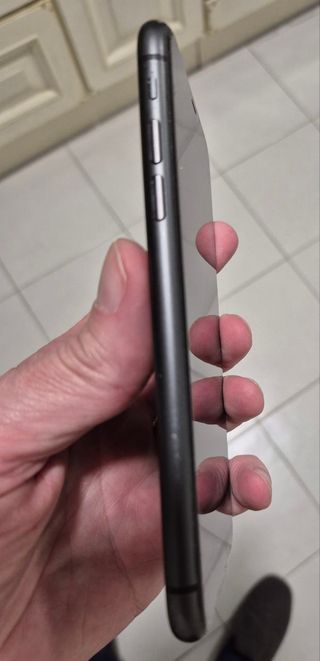 iPhone 11 64GB Negro con caja