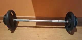 Barra de pesas con discos