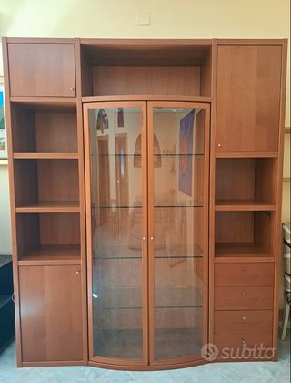 Mobile soggiorno, in ciliegio e ante in vetro