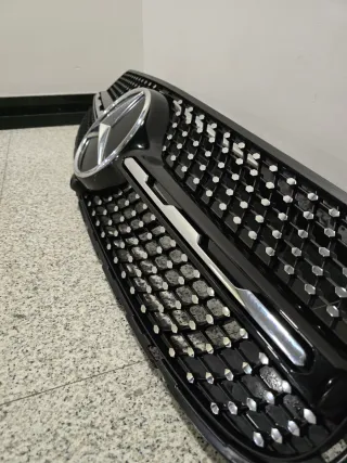 Parrilla Mercedes GLC Coupé 2020 Original