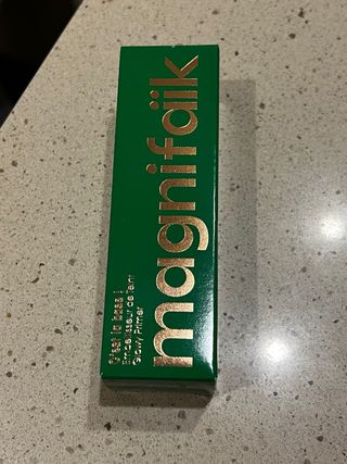 Magnifaik Glowy Primer - Base de Maquillaje